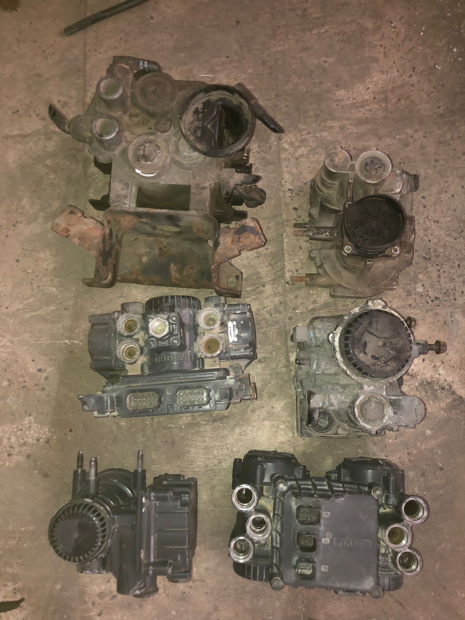 Dinar Akdeniz Oto Tır Kamyon Tamir ve Fren Bakım Servisi